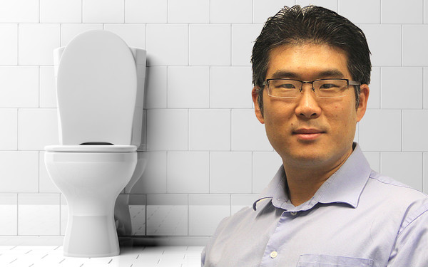 Park Seung-min, an instructor at the Department of Urology of Stanford University, talked about how the smart toilet could change our lives during an interview with Korea Biomedical Review.