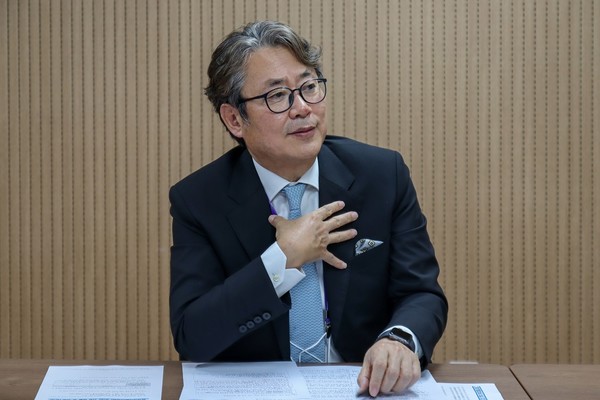 CEO Huh Kyung-hwa of the Korea Innovative Medicines Consortium (KIMCo) expresses confidence to globalize Korean medicines at a recent meeting with reporters on the second anniversary of the consortium.
