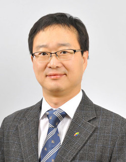 Professor Kim Soo-yeol of the National Cancer Center and his research team have identified that fatty acid is the source energy for cancer cells. (NCC)