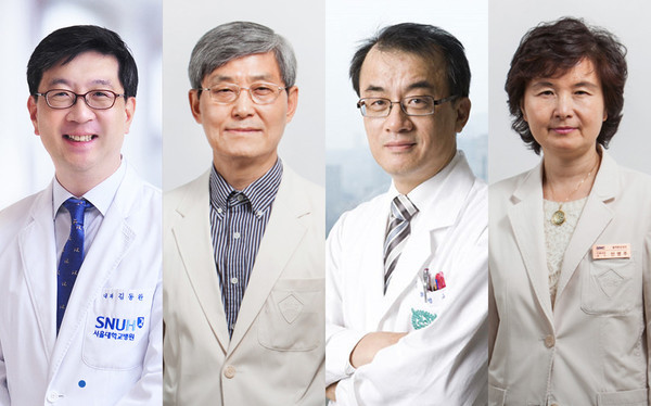From the left are Professor Kim Dong-wan at the Hemato-Oncology Department of Seoul National University Hospital, Professor Park Keun-chil at the Hematology and Oncology Department of Samsung Medical Center, former Professor Bang Yung-jue of the SNUH’s Hemato-Oncology Department, and Professor Ahn Myung-ju at SMC’s Hematology and Oncology Department.