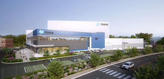 Huons Global plans to build a second plant to expand its manufacturing capacity for eye drops in Jecheon, North Chungcheong Province. (Huons)