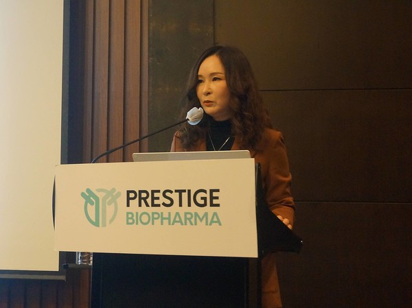 Prestige Biopharma CEO Park So-yeon explains her company's IPO schedule based on expanding biosimilars in the global market, during a news conference at Conrad Hotel, Seoul, Monday.
