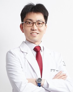 Professor Kwak Min-seob of the Department of Gastroenterology at Kyung Hee University Hospital at Gangdong has led the development of an artificial intelligence model that can diagnose lymph node metastasis in colorectal cancer.
