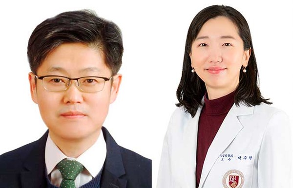 Professors Park Joo-hyun (right) and Kim Do-hoon at Korea University Ansan Hospital have confirmed that low levels of high-density lipoprotein cholesterol can increase the risk of Parkinson's disease. (KUAH)
