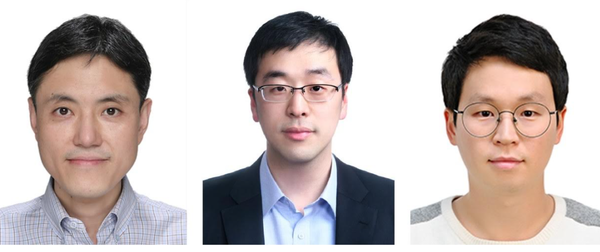 A research study team, led by (from left) Professors Lee Sang-won and Ahn Sung-soo, and Ph.D. candidate Yoon Tae-jun from Yonsei Severance Hospital and Professor McAdoo from Imperial College London, has jointly discovered a useful biomarker for evaluating ANCA-associated vasculitis’s activity. (Severance)
