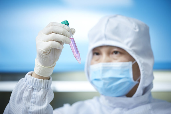 A researcher works at Pharmicell’s GMP Center in Seongnam, Gyeonggi Province.