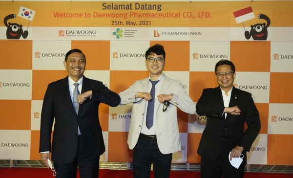 Daewoong goes all out to secure talent from Indonesia < Pharma < Article -  KBR