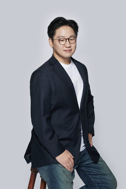 Lunit CEO Suh Beom-seok says his company will continue to expand R&D.