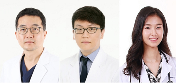 From left are Korea University Anam Hospital (KUAH) Obesity and Metabolic Center Professors Park Sung-soo and Kwon Yeong-keun and researcher Ha Jane.