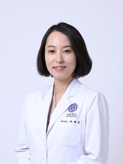 Professor Park Hye-jung of the Department of Pulmonary at Gangnam Severance Hospital and her team found no correlation between asthma and the Covid-19 prognosis.