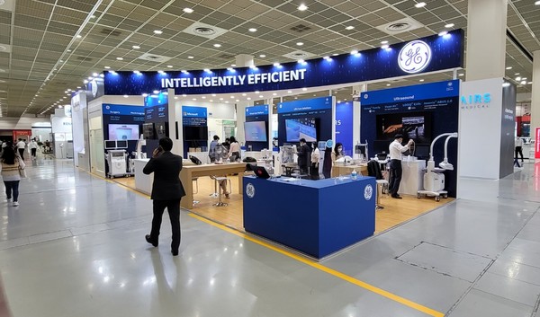 GE Healthcare Korea introduced remote monitoring solutions and wireless handheld ultrasound Vscan Air with other magnetic resonance (MR) and computed tomography (CT) imaging solutions using AI.
