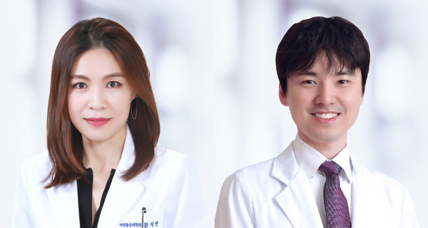 Professors Moon Jee-youn (left) and Lee Chang-soon of the Department of Anesthesiology and Pain Medicine at Seoul National University Hospital (SNUH).