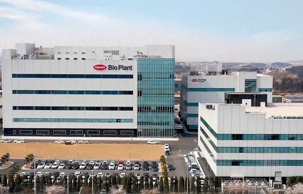 Hanmi Pharm plans to manufacture a DNA-based Covid-19 vaccine at its plant in Pyeongtaek, Gyeonggi Province. 