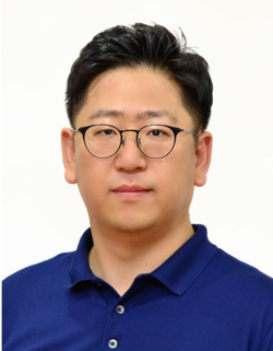 A KIST research team, led by Professor Song Hyun-cheol, has developed a method to use ultrasound to recharge electronic devices implanted in the human body.