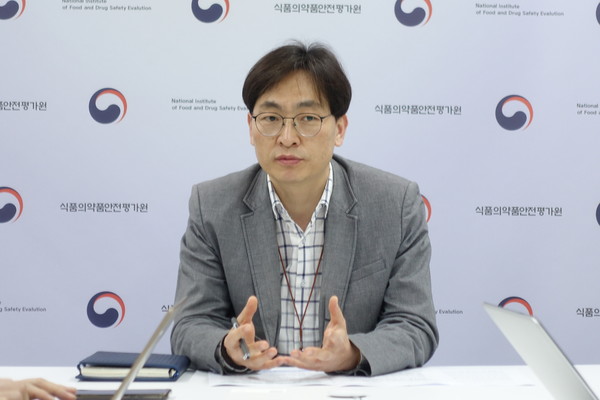 Kang Young-kyu, director of the Digital Health Devices Division at the Ministry of Food and Drug Safety, speaks during an interview with Korea Biomedical Review.