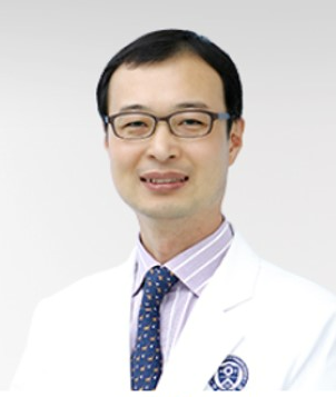 Radiology Professor Choi Byoung-wook of Severance Hospital and his team have developed a method for standardizing cardiac MRI readings in collaboration with other medical institutions, state-run agencies, and business corporations.