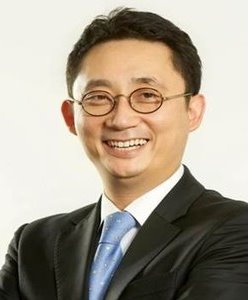 Lee Bo-hyoung, CEO of Macoll Consulting Group