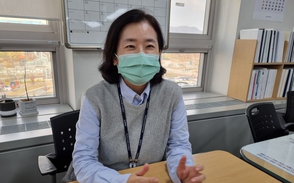 Kim Han-sook, director of the Disease Policy Division at the Ministry of Health and Welfare, told reporters Tuesday that the government would increase support for regional cardio-cerebrovascular centers.