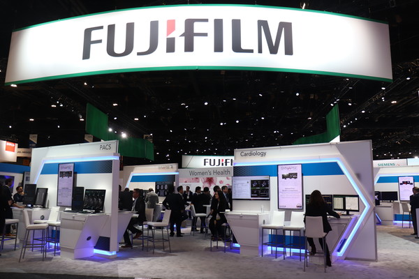 Fujifilm unveiled several new medical innovations during RSNA 2022, including digital radiography with Fujifilm’s new FDR D-EVO III G80i, the world’s lightest* long length detector ideal for pediatric departments and hospitals that perform scoliosis, spine or leg procedures, SCENARIA View Focus Edition system, a new, premium scanner with an advanced Cardiac Motion Correction feature, called Cardio StillShot, and ASPIRE Cristalle mammography system with digital breast tomosynthesis (DBT).