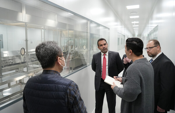 Dubai Science Park CEO Marwan Abdulaziz Janahi (second from left) conducting due diligence on Medytox’s second plant in Osong, North Chungcheong Province, last Friday.