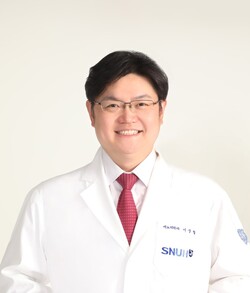 A Seoul National University Bundang Hospital research team led by Professor Lee Sang-Chul has developed a technology to measure urination volume using sound.