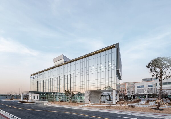 Dong-A ST's R&D Center in Songdo, Incheon.