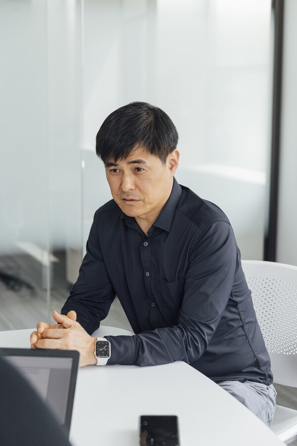 Dr. Jin Lim, a principal scientist in process chemistry R&D at Moderna, explains his role at Moderna during an interview with Korea Biomedical Review at Moderna headquarters in Cambridge, Massachusetts, on June 8.