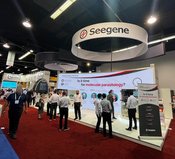 Seegene's booth at 2023 AACC