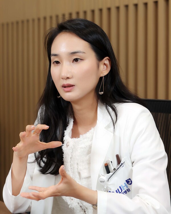 Dr. Byun Ja-min, a professor of hematology and oncology at SNUH