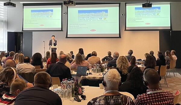 Noh Young-su, head of  Clinical Research and Development at Hanmi Pharm, explained the potential and innovation of its LAPS Glucagon Analog, HM15136, at a symposium hosted by CHI in The Hague, Netherlands, on Sept. 23.