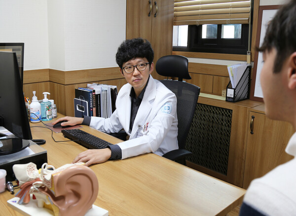  Yoon Seung-jae, the head of the neurology department at Seran General Hospital (Courtesy of Seran General Hospital)