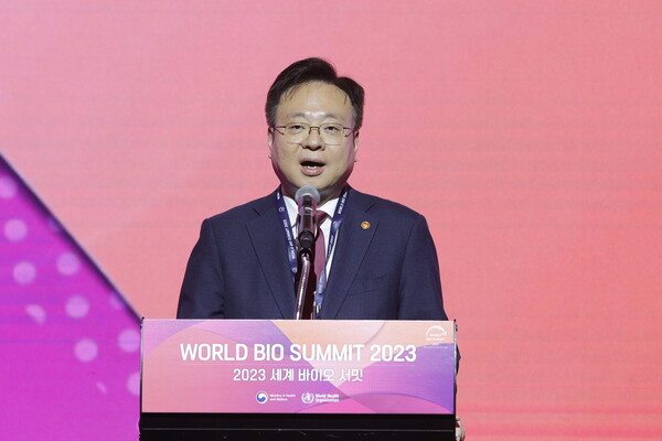 MOHW Minister Cho Kyoo-hong gives an opening remark for the World Bio Summit 2023 held in Conrad Seoul on Monday. (credit: MOHW)