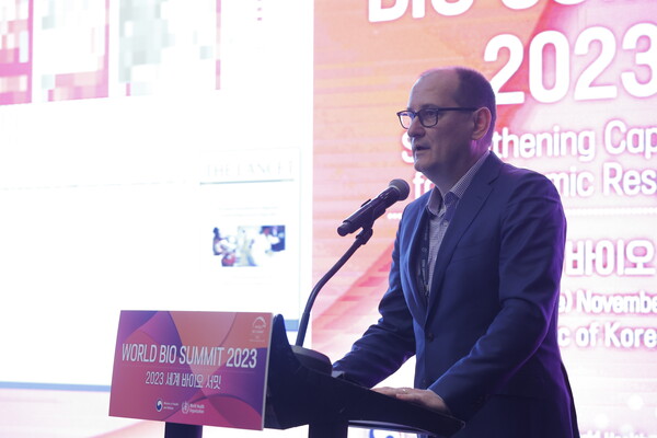 Willo Brock, the Executive Vice President of FIND, speaks on the importance of international support for in-vitro diagnostic industry growth during the World Bio Summit 2023 held in Conrad Seoul on Tuesday. (credit: MOHW)