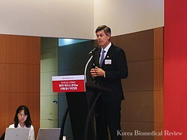 Christoph Vonwiller, President of Johnson & Johnson Vision Asia-Pacific, speaks at a press conference on Thursday.