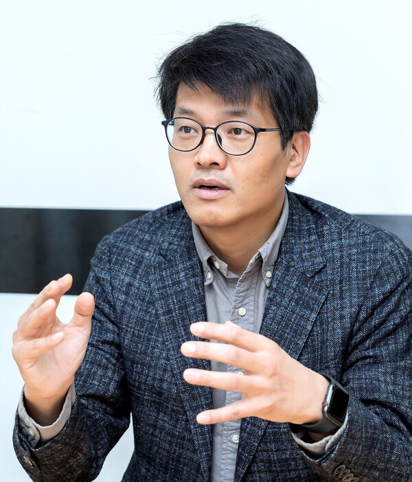 Professor Yoo Tae-hyun