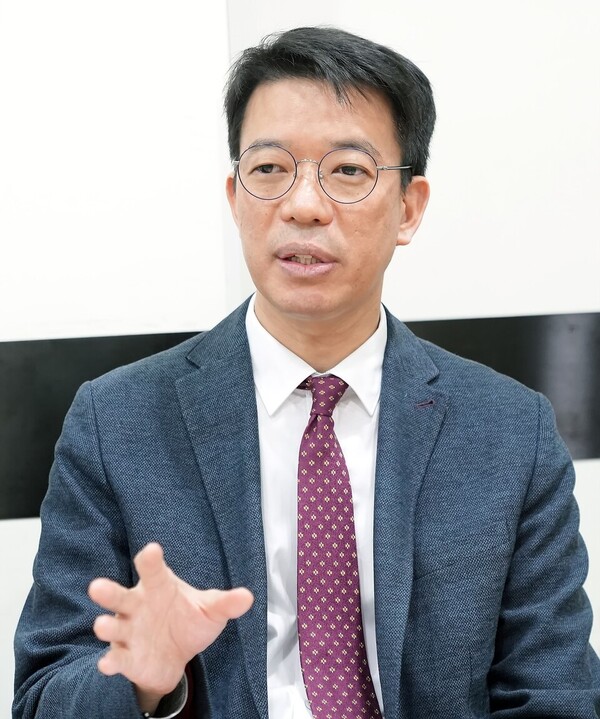 Professor Chung Sung-jin
