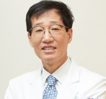 Professor Yoo Han-wook 