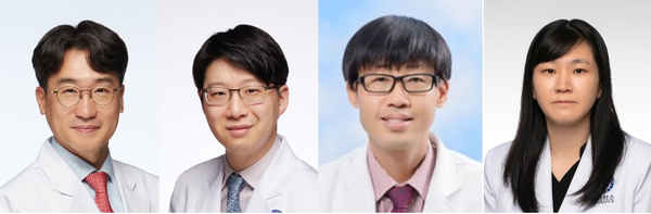A research team has proved that antibiotic use in gastric cancer patients lowers the progression free survival and overall survival rate of gastric patients. They are from left, Professors Jung Min-kyu and Kim Chang-gon from the Yonsei Cancer Center, Jeong Hee-cheol from Gangnam Severance Hospital, and Shin Su-jin from Yonsei University College of Medicine.