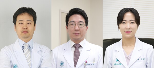 Researchers from Asan Medical Center and Gangneung Asan Hospital identified four risk factors for gastric cancer surgery in older adult patients. They are from left, Professors Gong Chung-sik, Ko Chang-seok, and Jeong Seong-A.