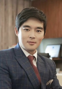 Dr. Kim Hyung-sung